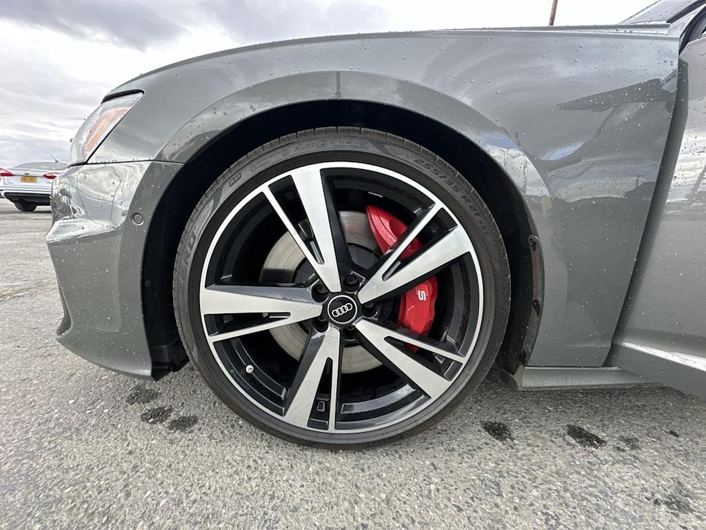 Thumbnail: 2022 Audi S6 - 5