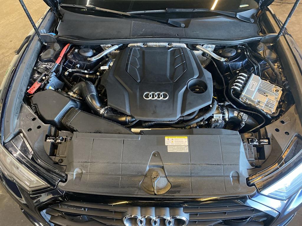 Thumbnail: 2023 Audi A6 - 6