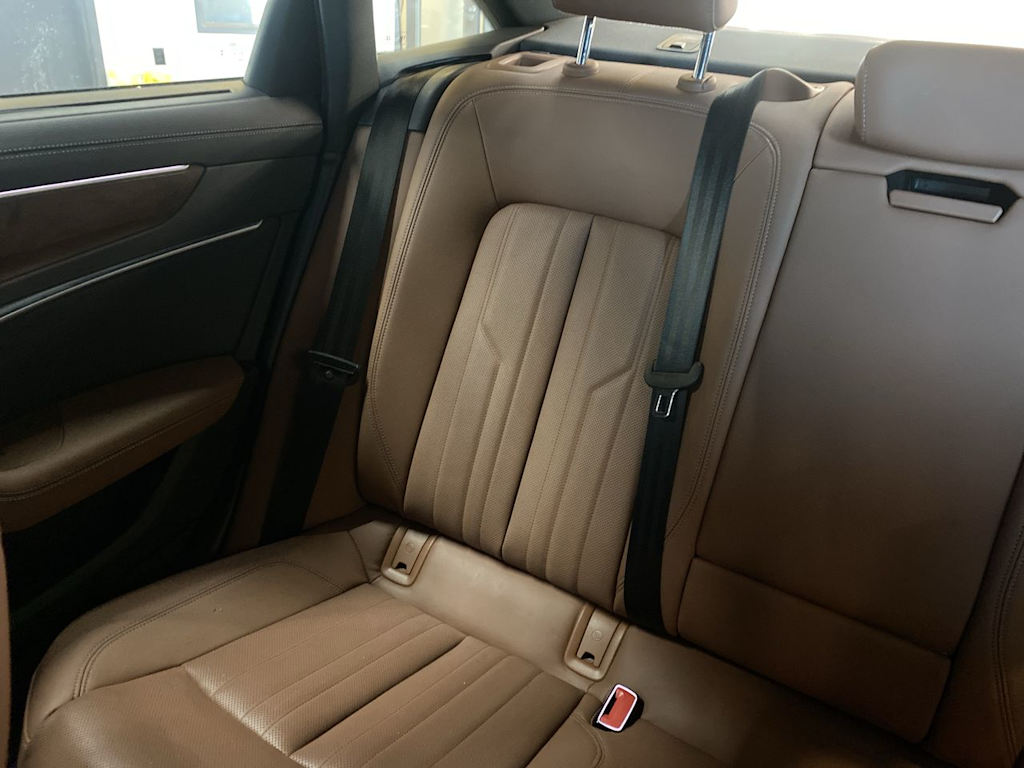 Thumbnail: 2023 Audi A6 - 10