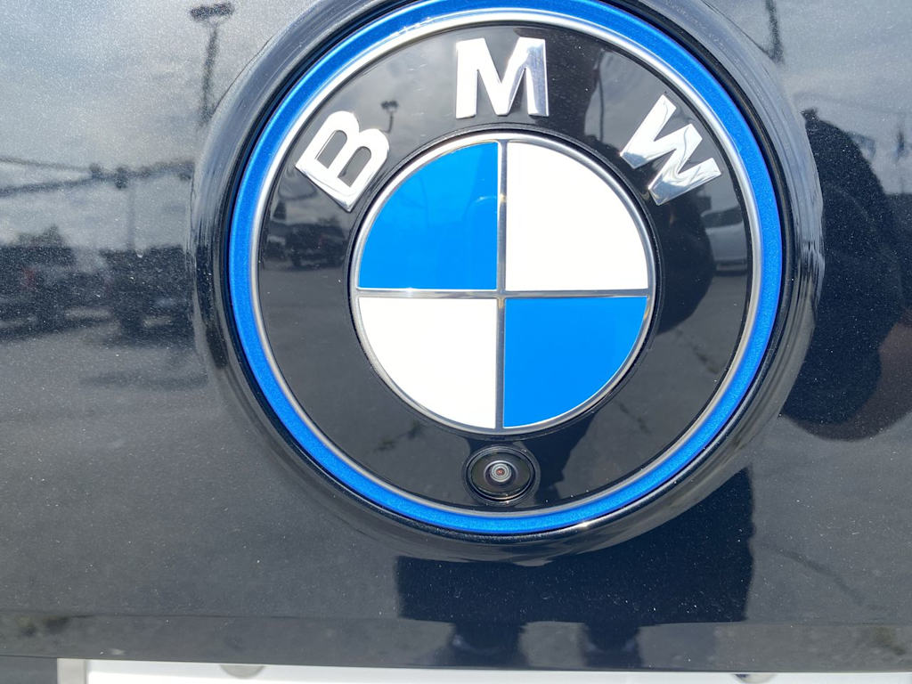 Thumbnail: 2024 BMW iX - 7