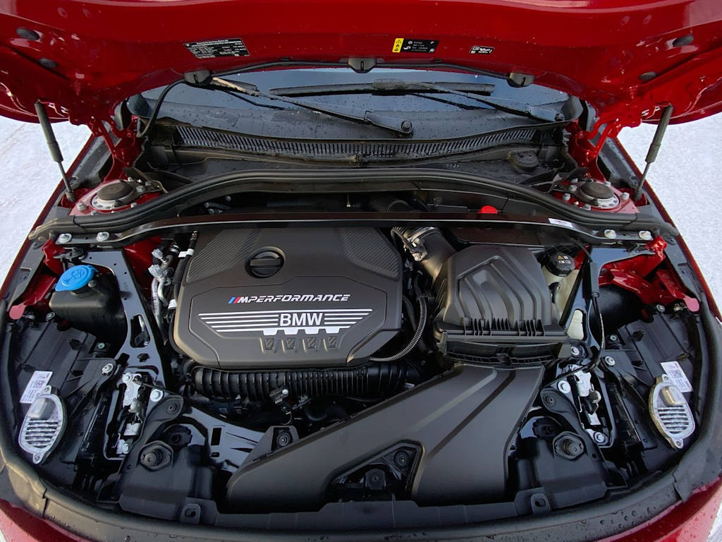 Thumbnail: 2024 BMW 2 Series - 6