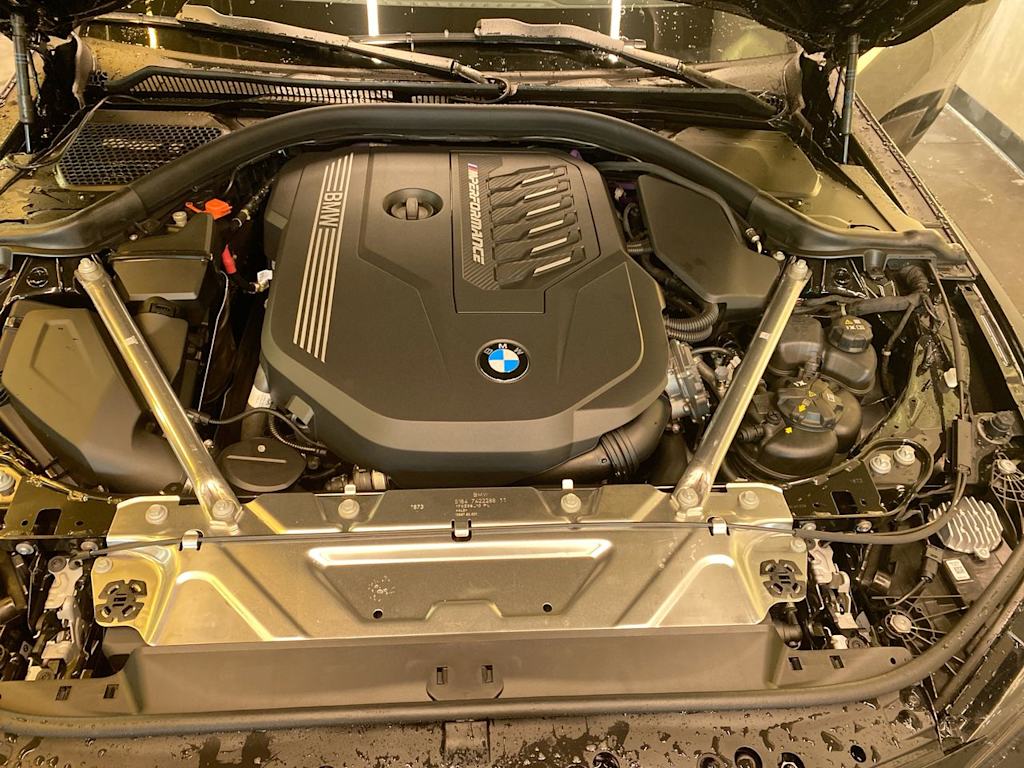 Thumbnail: 2024 BMW 4 Series - 4