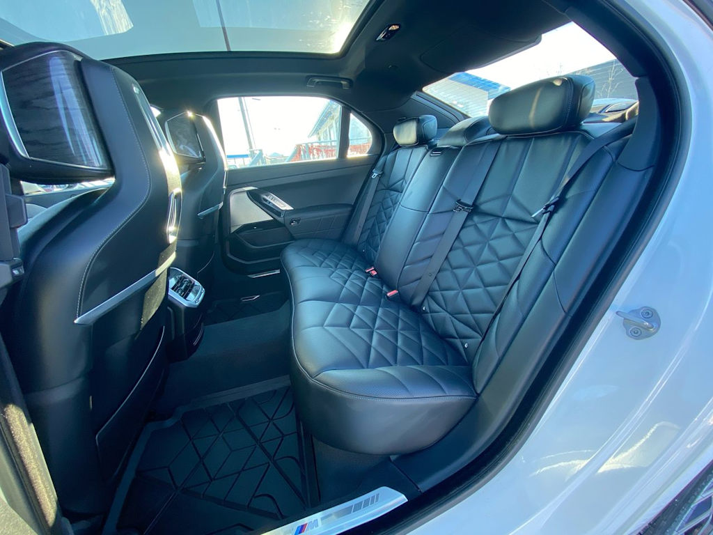 Thumbnail: 2024 BMW 7 Series - 9