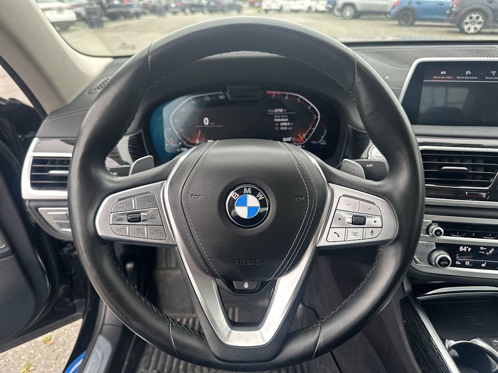 Thumbnail: 2022 BMW 7 Series - 2