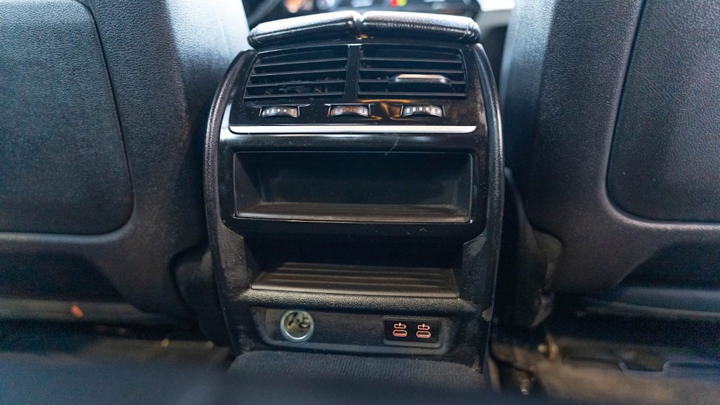 Thumbnail: 2020 BMW 5 Series - 23