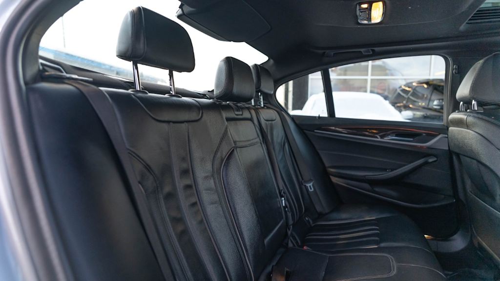 Thumbnail: 2020 BMW 5 Series - 20