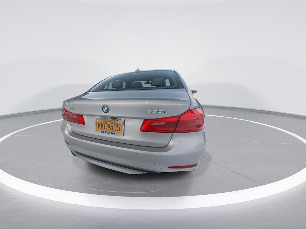 Thumbnail: 2020 BMW 5 Series - 18