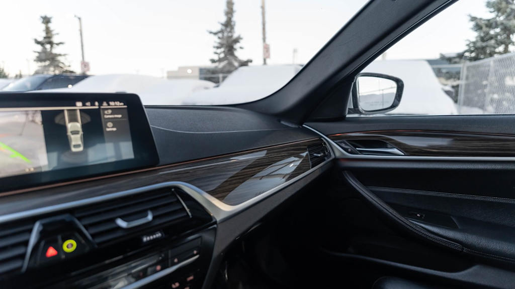 Thumbnail: 2020 BMW 5 Series - 12