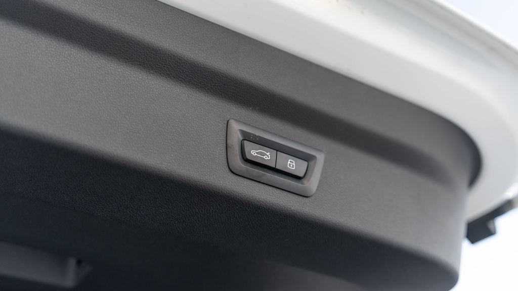 Thumbnail: 2025 BMW X2 - 19