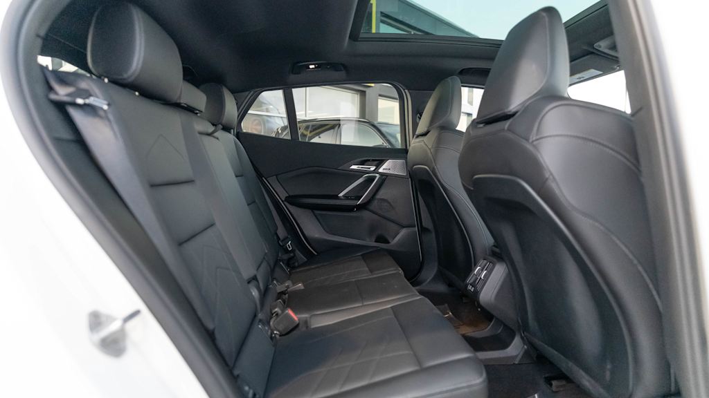 Thumbnail: 2025 BMW X2 - 31