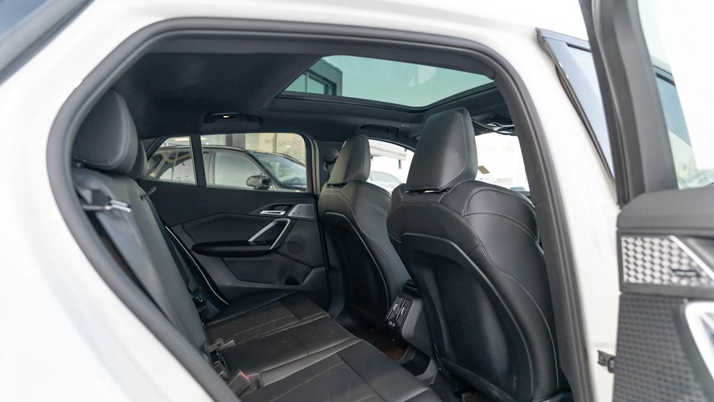 Thumbnail: 2025 BMW X2 - 12