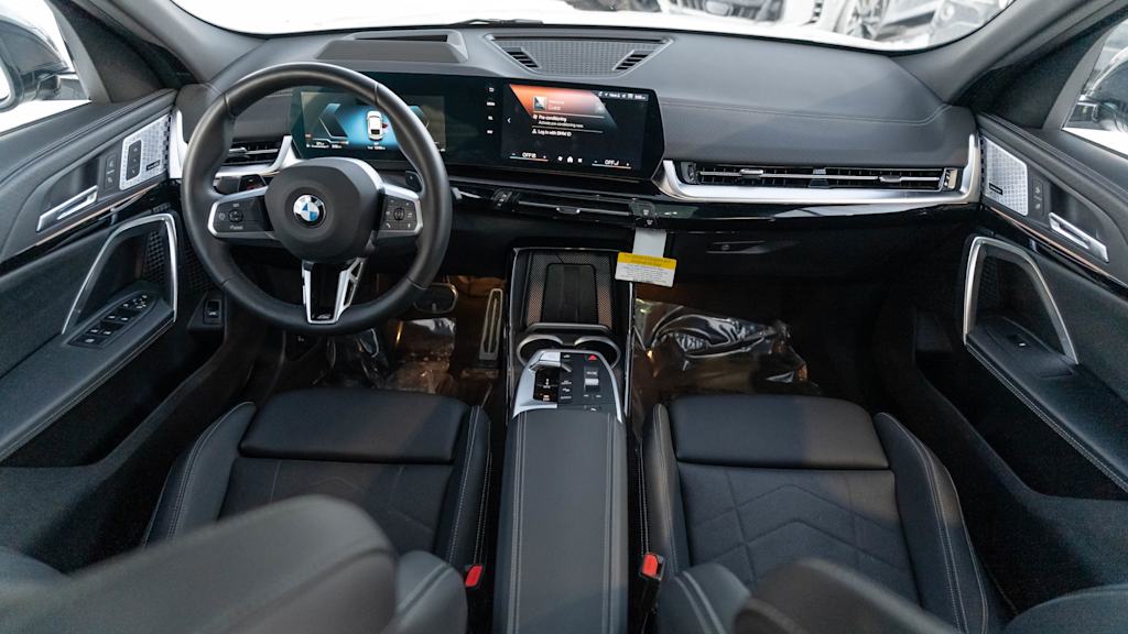 Thumbnail: 2025 BMW X2 - 9