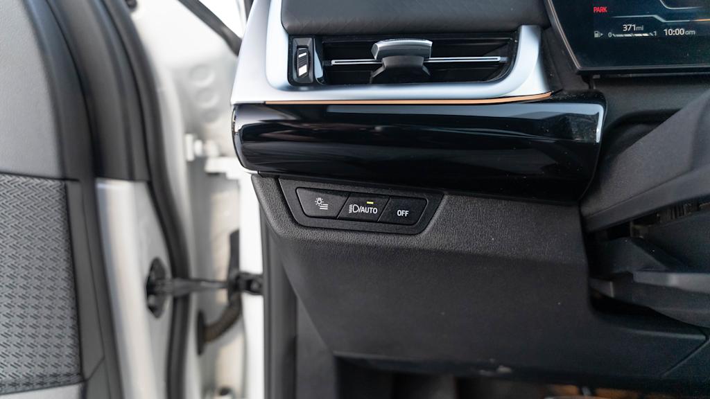 Thumbnail: 2025 BMW X2 - 54