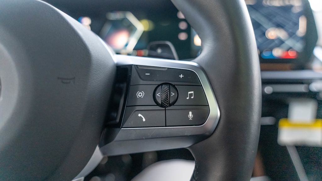 Thumbnail: 2025 BMW X2 - 61