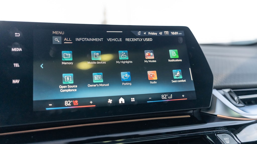 Thumbnail: 2025 BMW X2 - 70