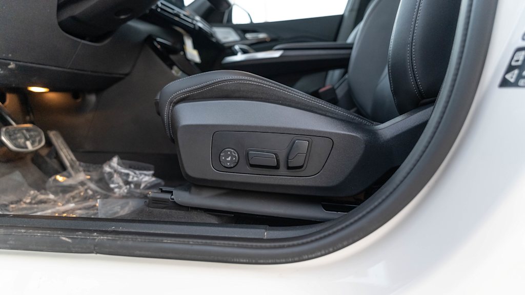 Thumbnail: 2025 BMW X2 - 78