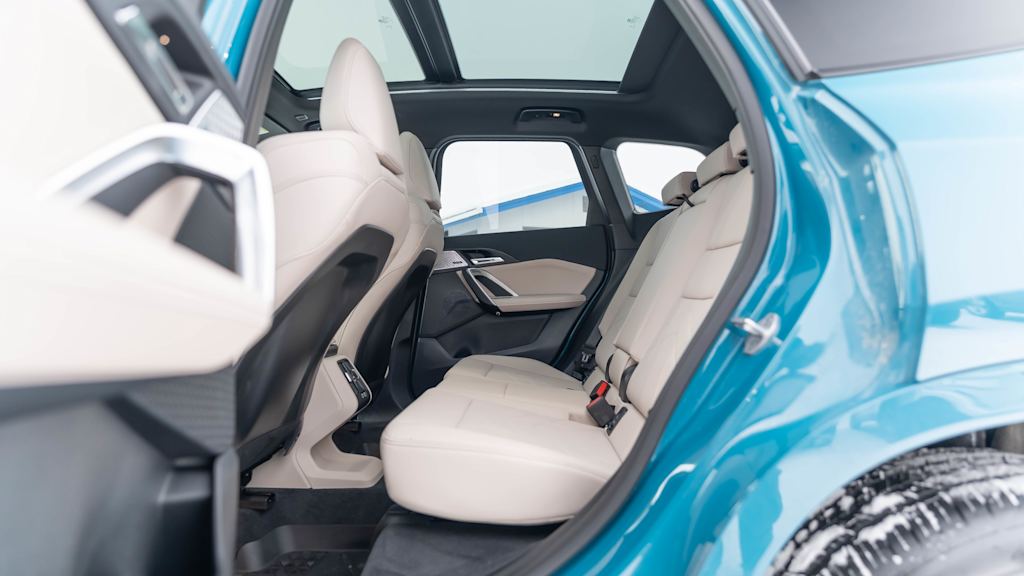 Thumbnail: 2025 BMW X1 - 32