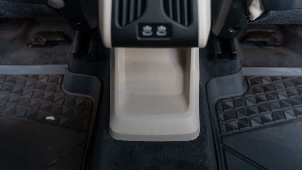 Thumbnail: 2025 BMW X1 - 36