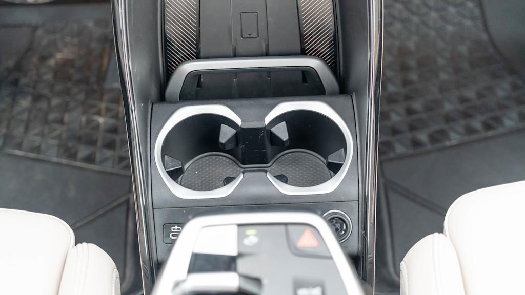 Thumbnail: 2025 BMW X1 - 15