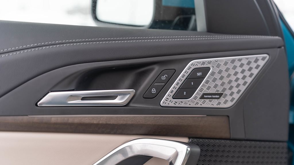 Thumbnail: 2025 BMW X1 - 50