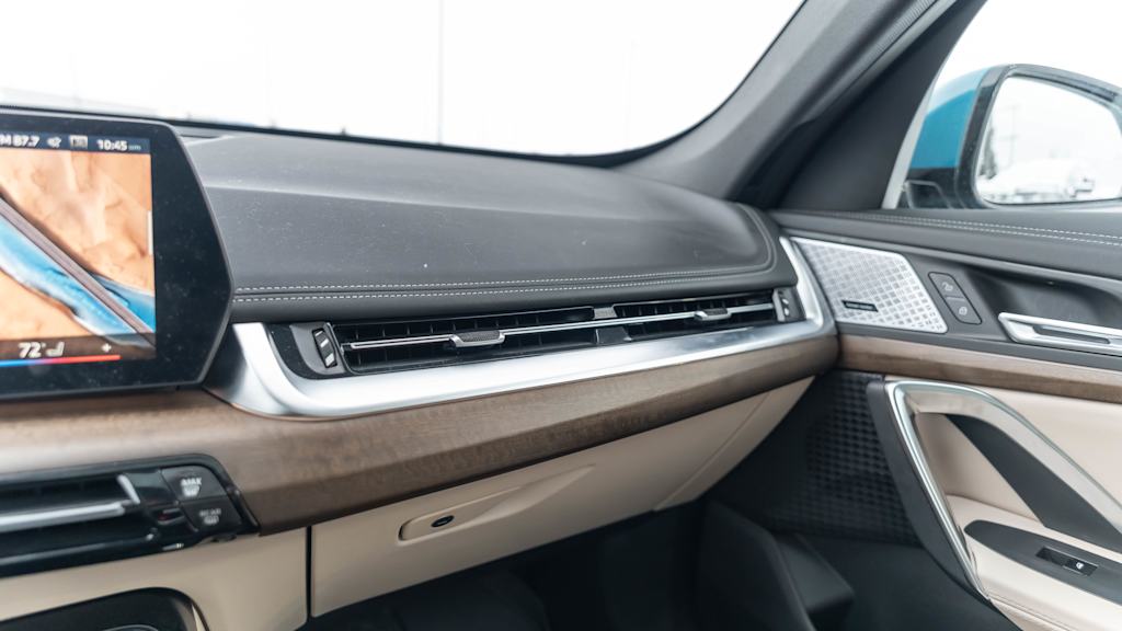 Thumbnail: 2025 BMW X1 - 60