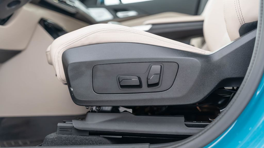 Thumbnail: 2025 BMW X1 - 75