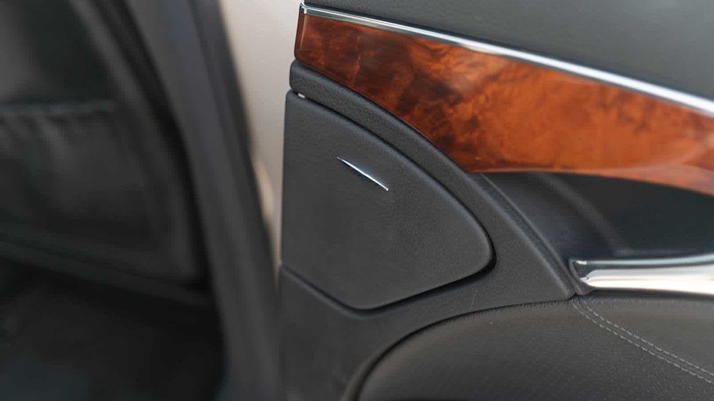 Thumbnail: 2004 Mercedes-Benz E-Class - 42