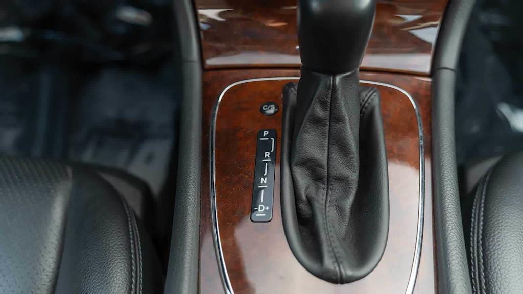 Thumbnail: 2004 Mercedes-Benz E-Class - 57