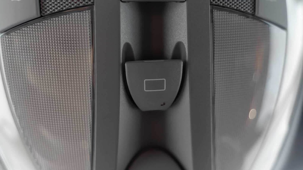 Thumbnail: 2004 Mercedes-Benz E-Class - 89