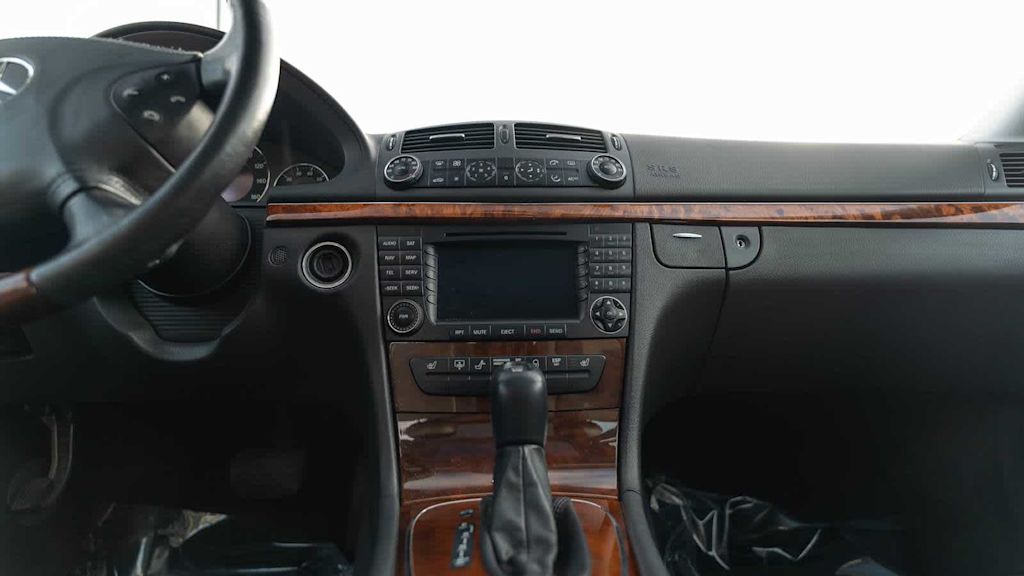 Thumbnail: 2004 Mercedes-Benz E-Class - 63