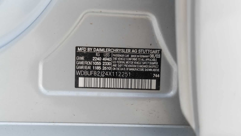 Thumbnail: 2004 Mercedes-Benz E-Class - 116