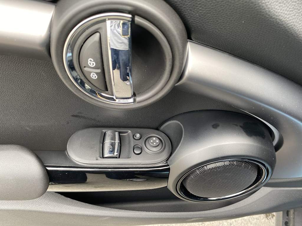 Thumbnail: 2024 MINI Cooper - 15