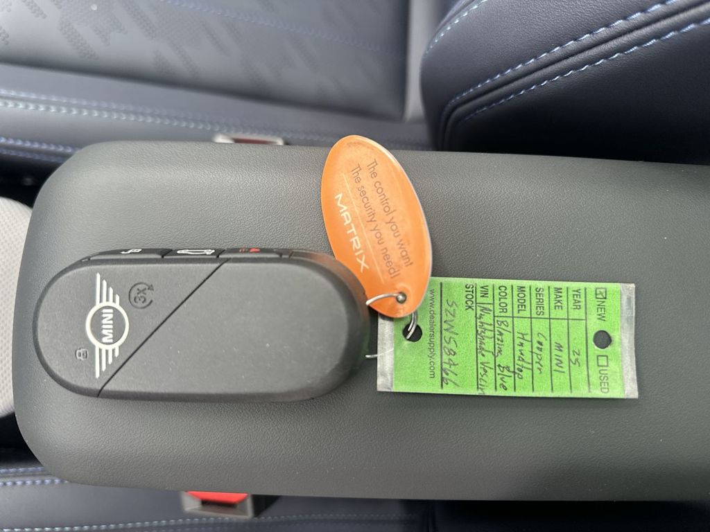 Thumbnail: 2025 MINI Cooper - 13