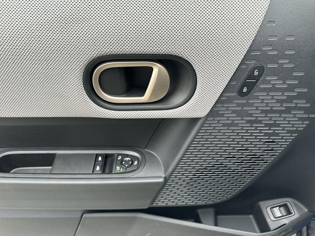 Thumbnail: 2025 MINI Cooper - 16