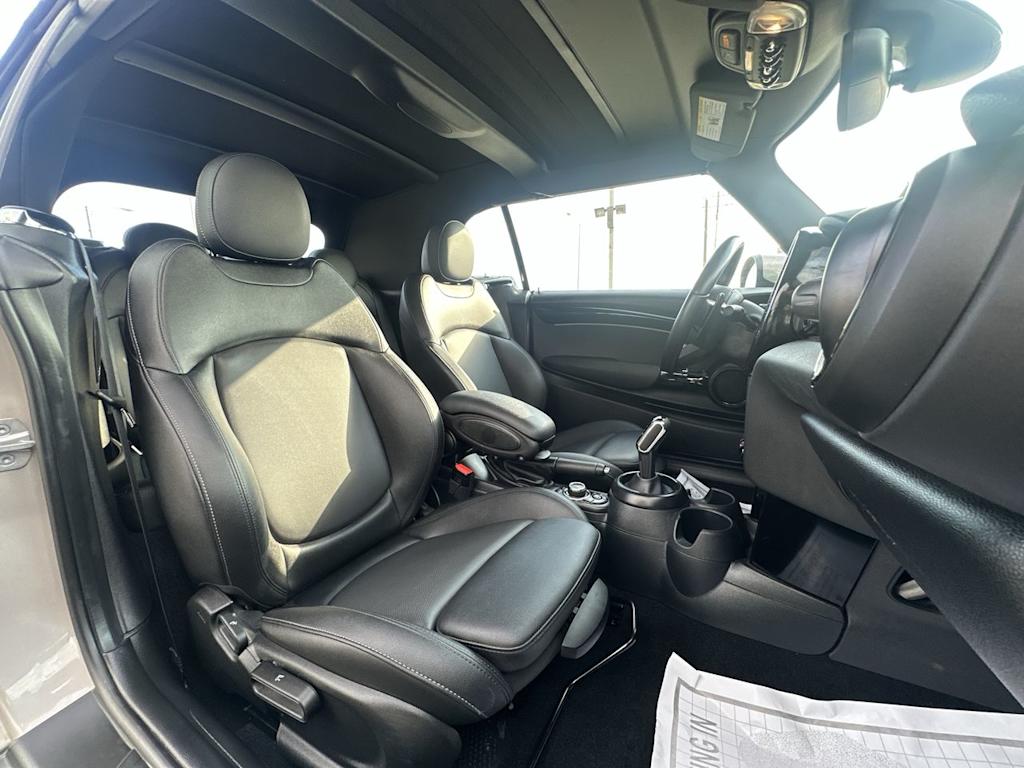 Thumbnail: 2024 MINI Cooper - 23