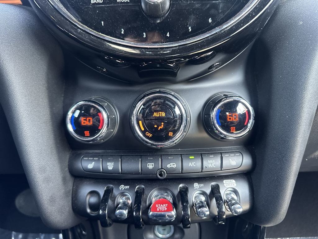 Thumbnail: 2024 MINI Cooper - 18