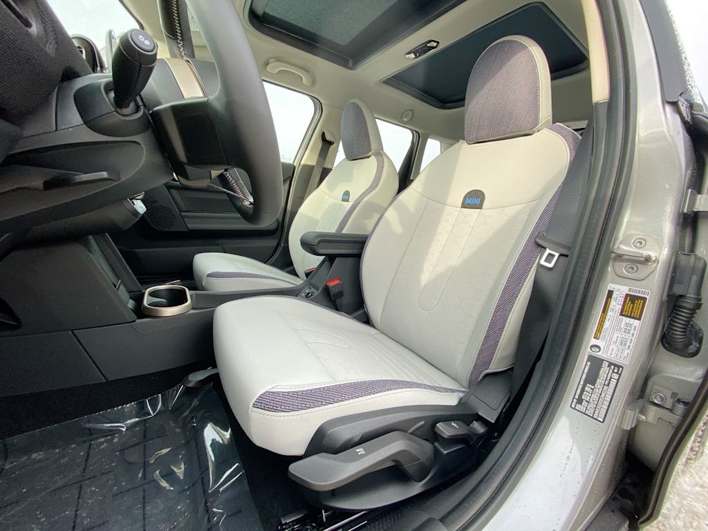 Thumbnail: 2025 MINI Cooper - 8