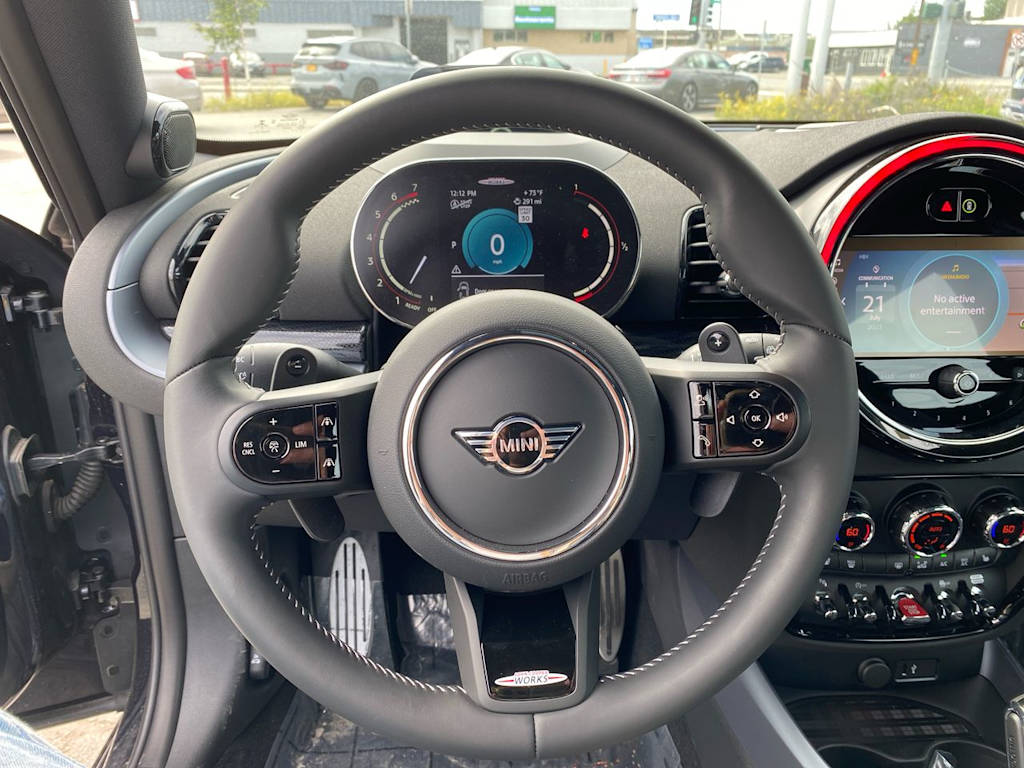 Thumbnail: 2023 MINI Cooper Clubman - 2