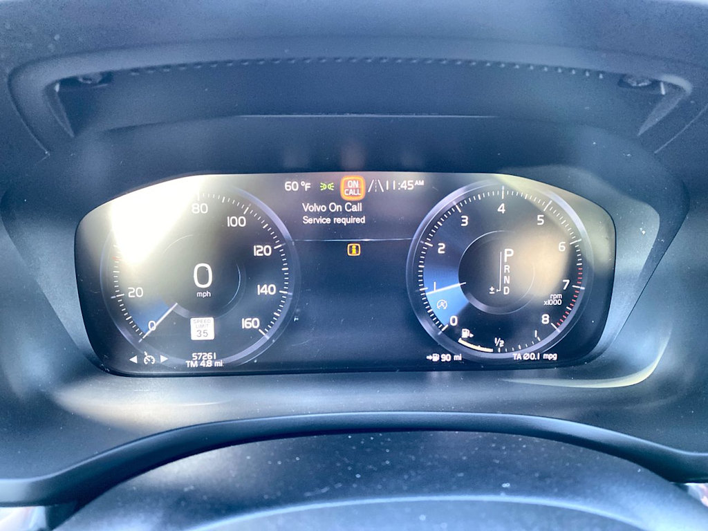Thumbnail: 2020 Volvo V60 - 14