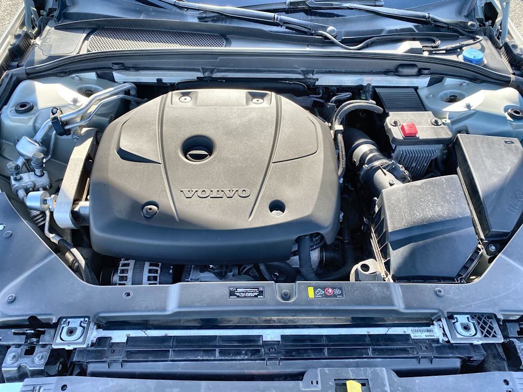 Thumbnail: 2020 Volvo V60 - 5
