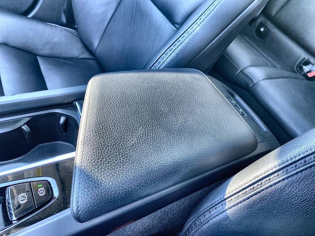 Thumbnail: 2020 Volvo V60 - 8