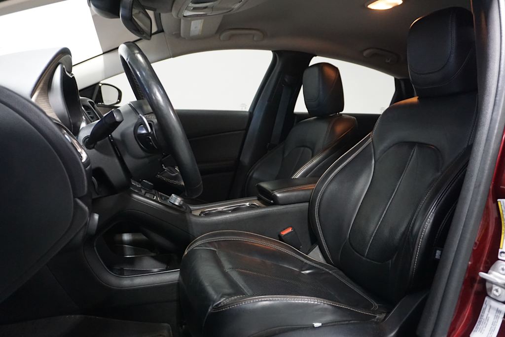 Thumbnail: 2015 Chrysler 200 - 8