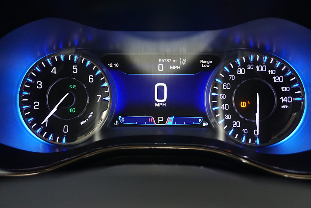 Thumbnail: 2015 Chrysler 200 - 13