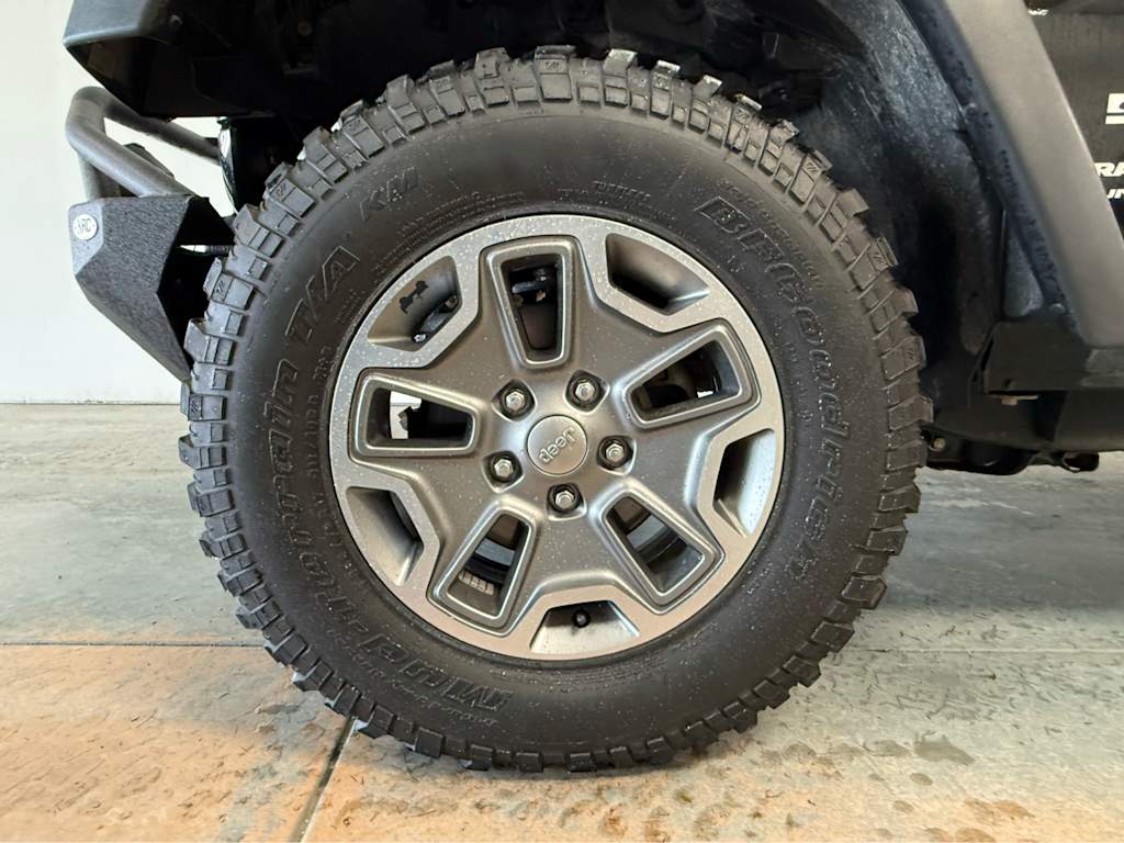 Thumbnail: 2018 Jeep Wrangler - 6