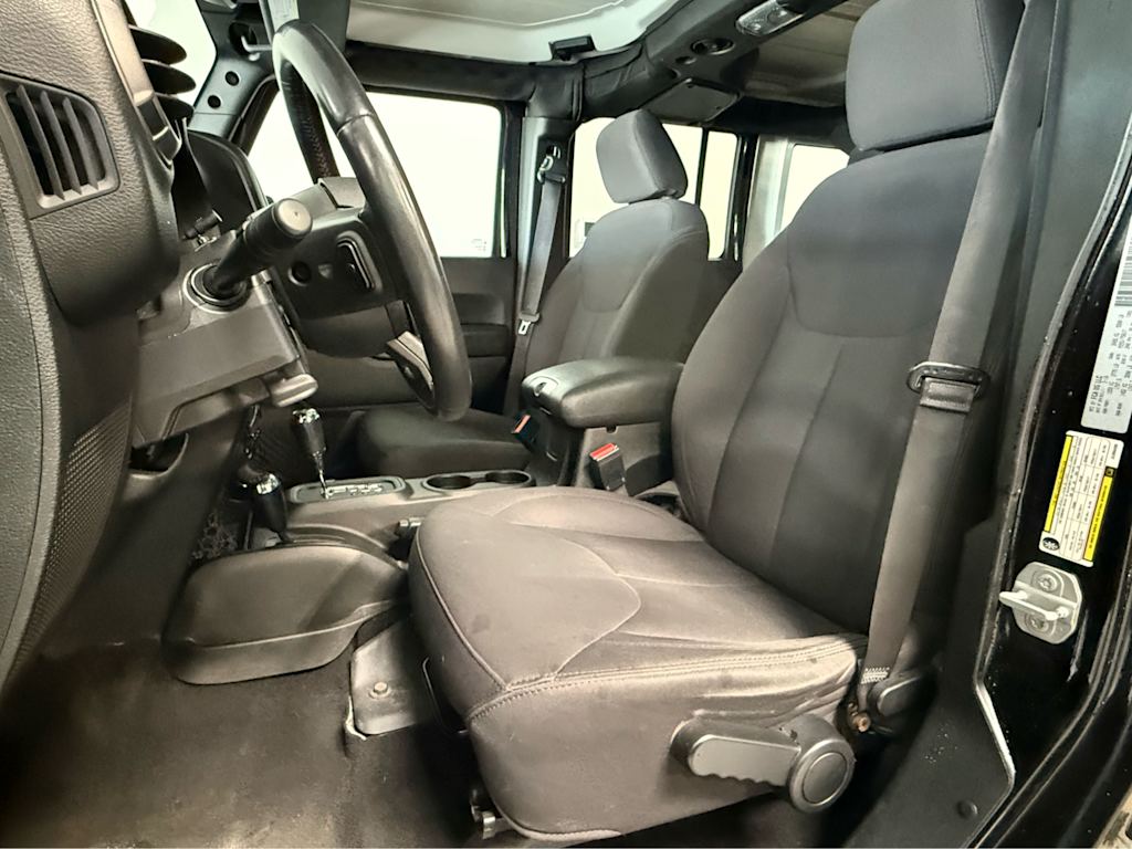 Thumbnail: 2018 Jeep Wrangler - 9