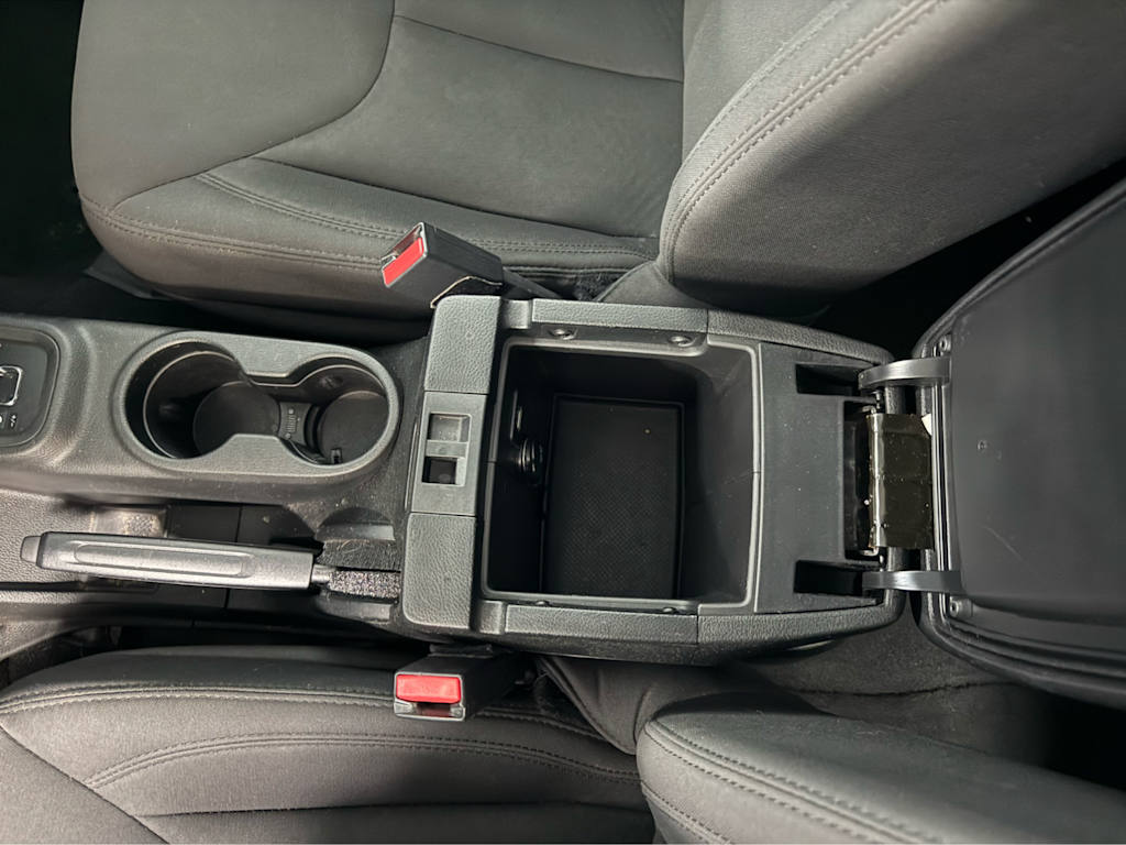 Thumbnail: 2018 Jeep Wrangler - 13