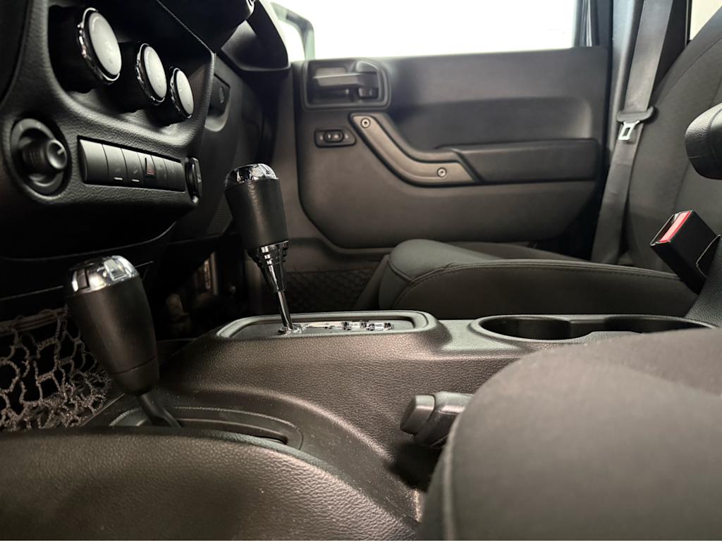 Thumbnail: 2018 Jeep Wrangler - 10