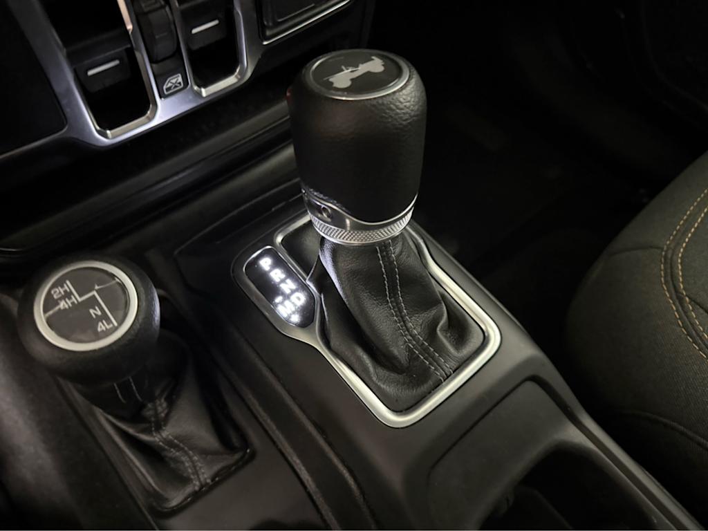 Thumbnail: 2025 Jeep Wrangler - 26