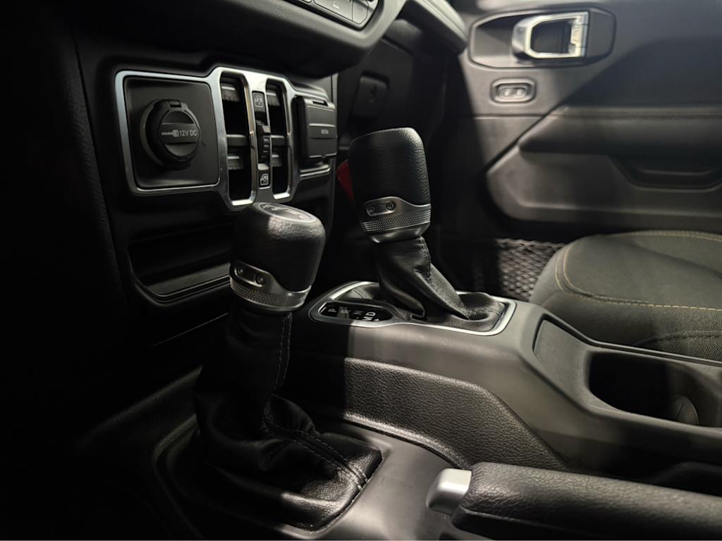 Thumbnail: 2025 Jeep Wrangler - 26