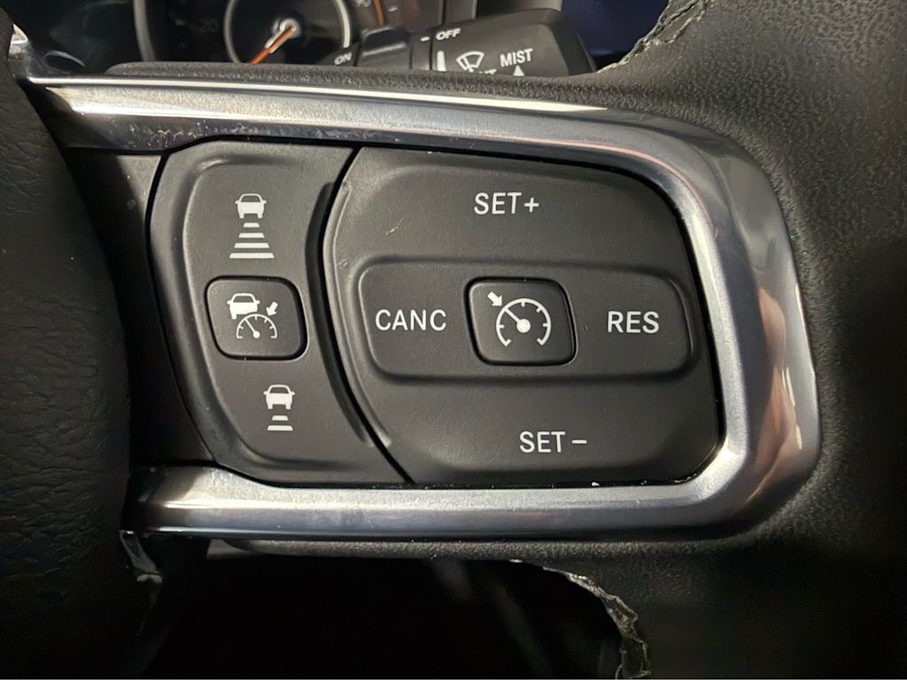 Thumbnail: 2025 Jeep Wrangler - 23